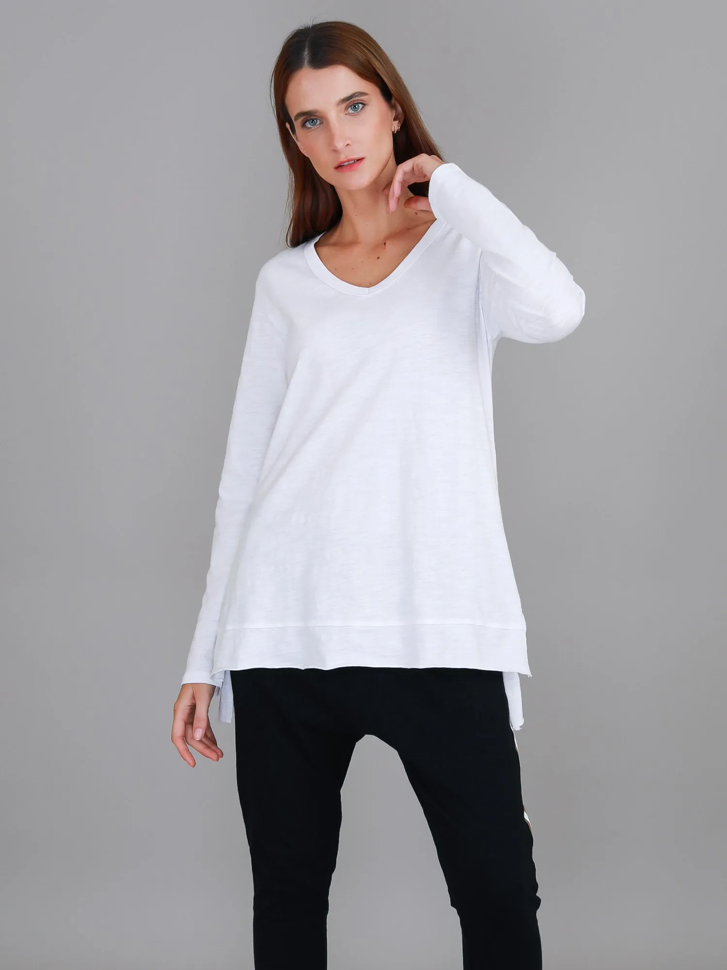 Barwon V Neck T Shirt