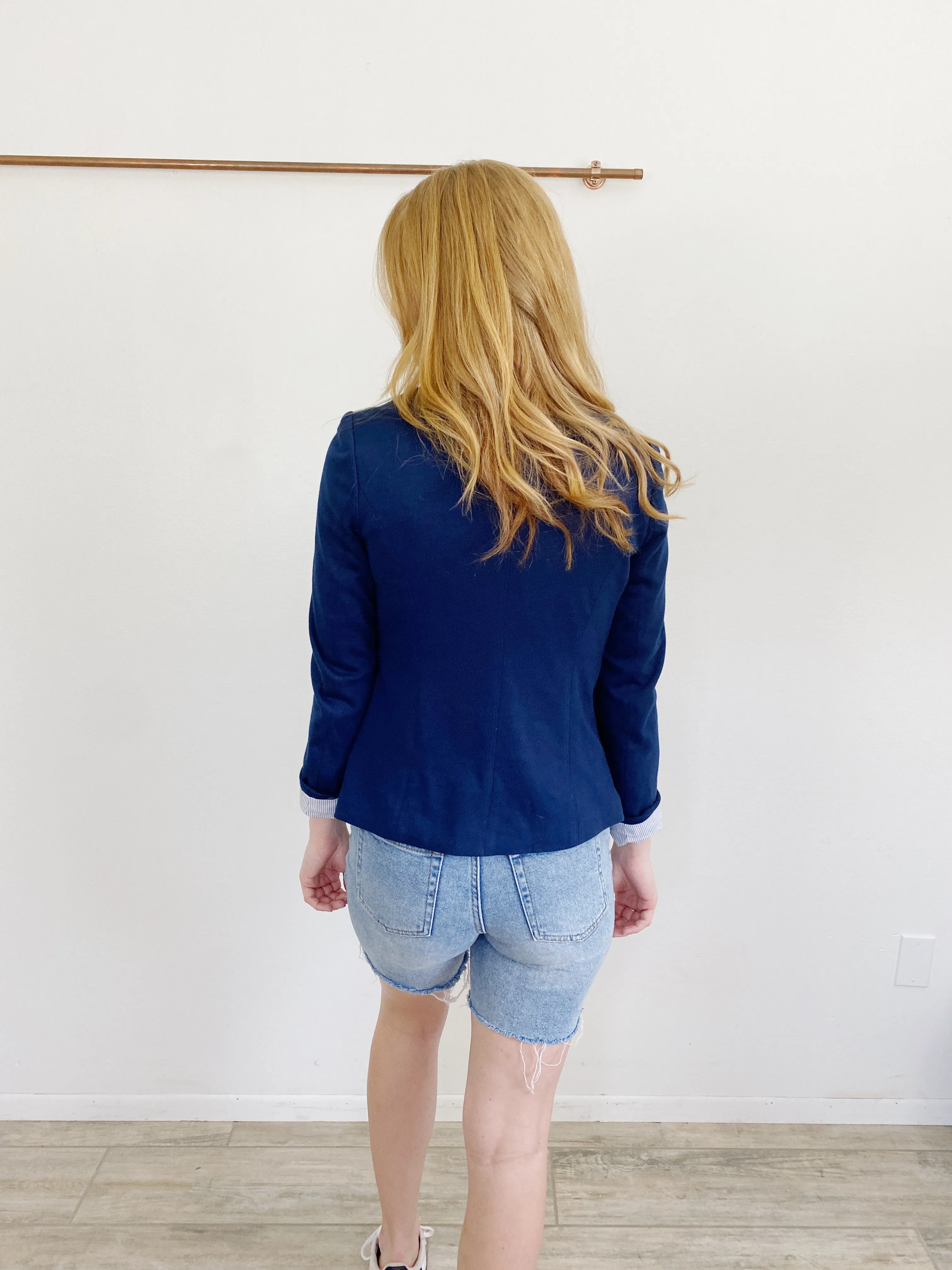Forever 21 Navy Blazer size Medium