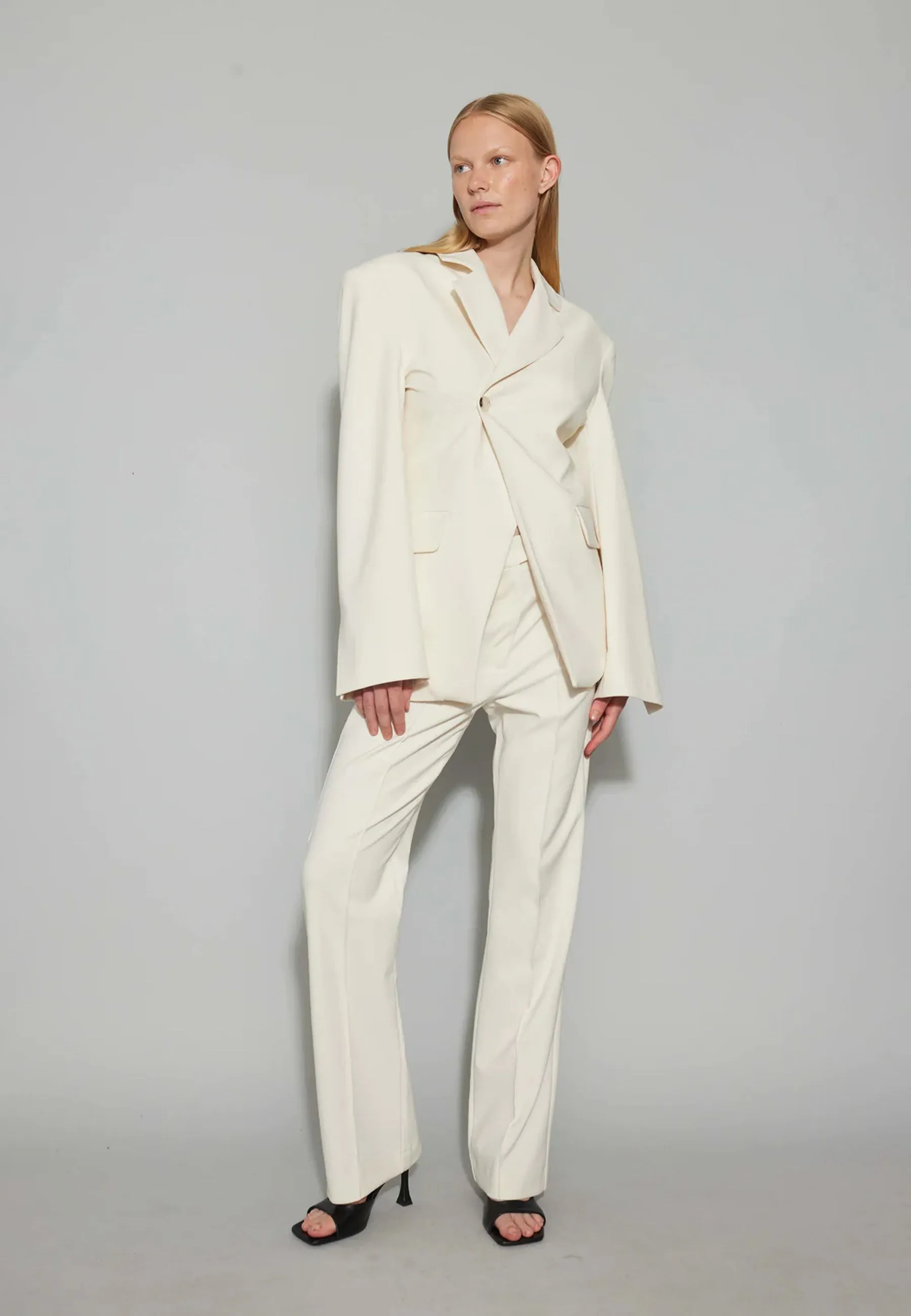 Luxury Blazer | Gardenia